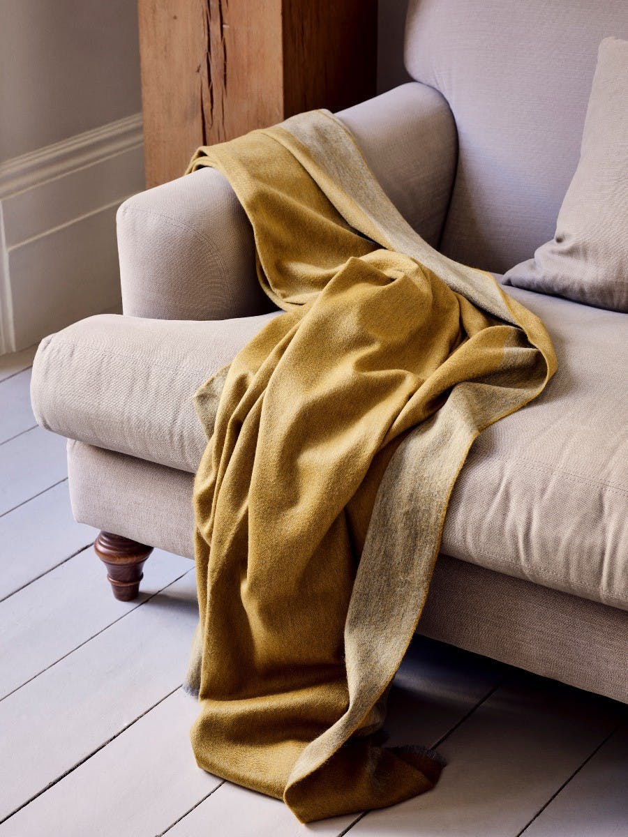 Arran Border Flannel Gold Cashmere Blanket | Begg x Co