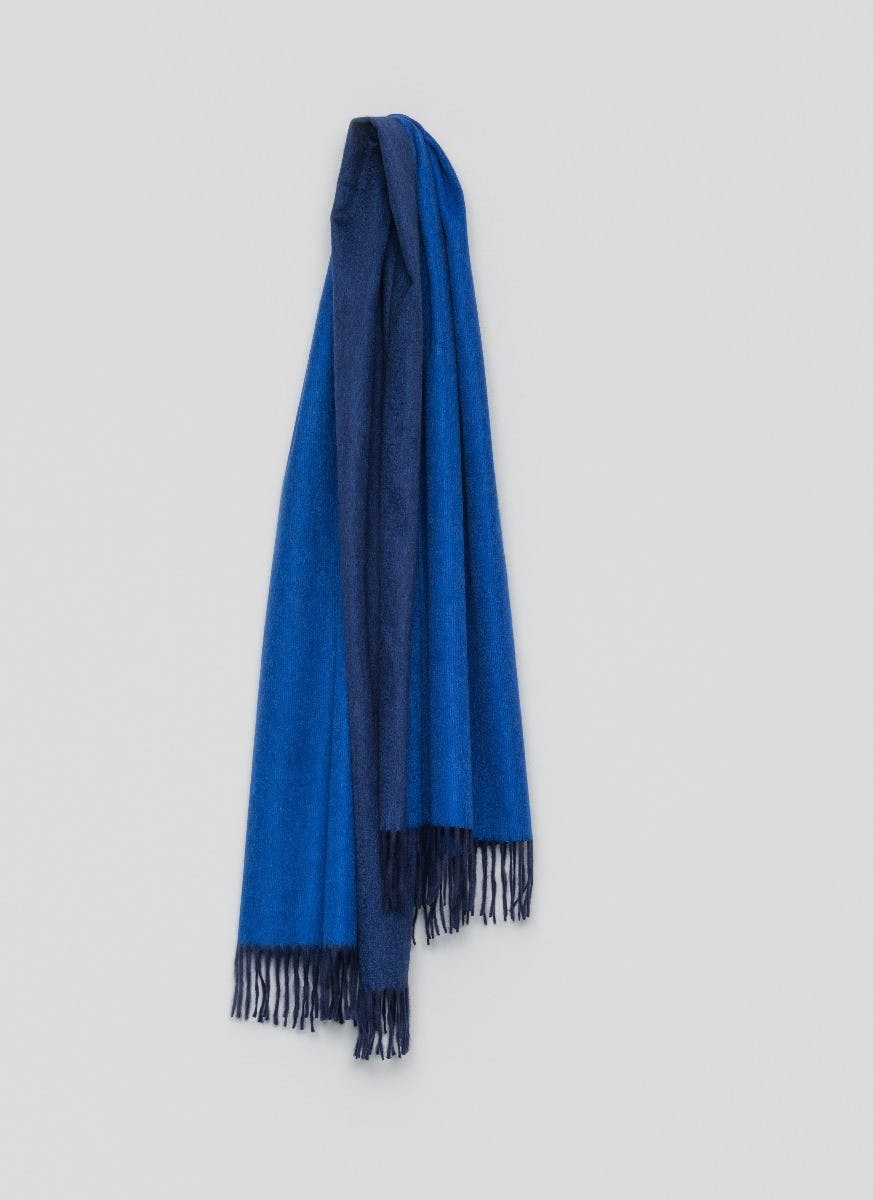 Arran Reversible Womens Oversized Cashmere Scarf Navy Sapphire | Begg x Co