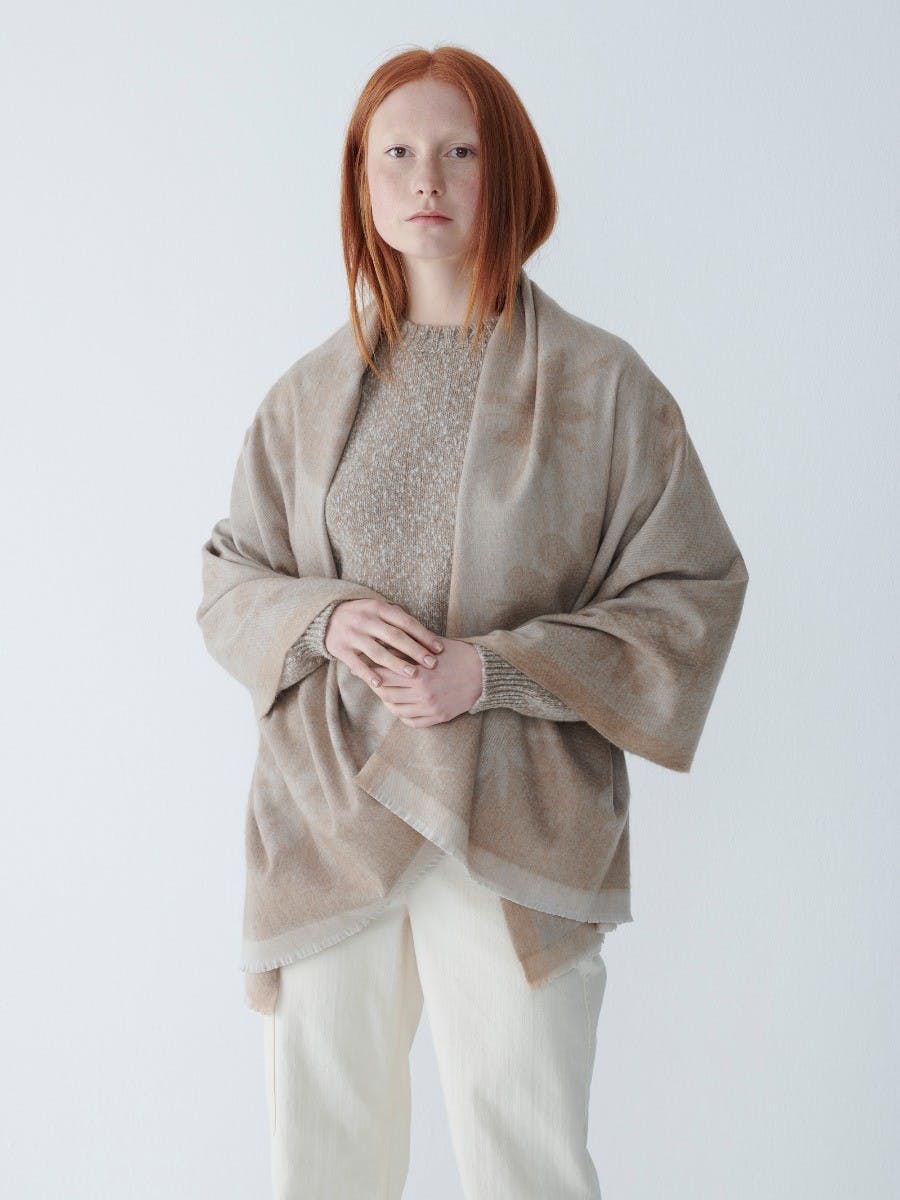 Womens Natural Oversize Cashmere Scarf | Begg x Co