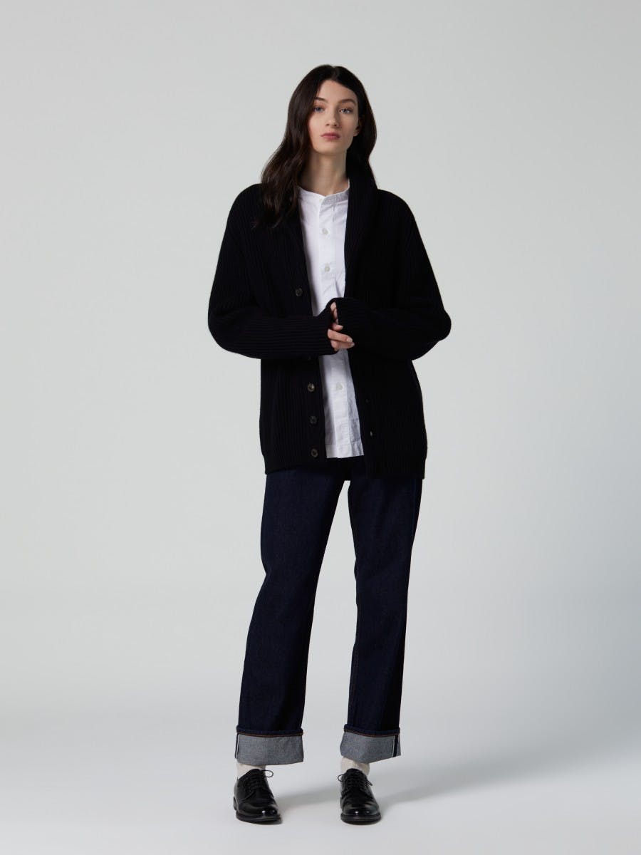 Women's Cashmere Shawl Collar Cardigan in Black
