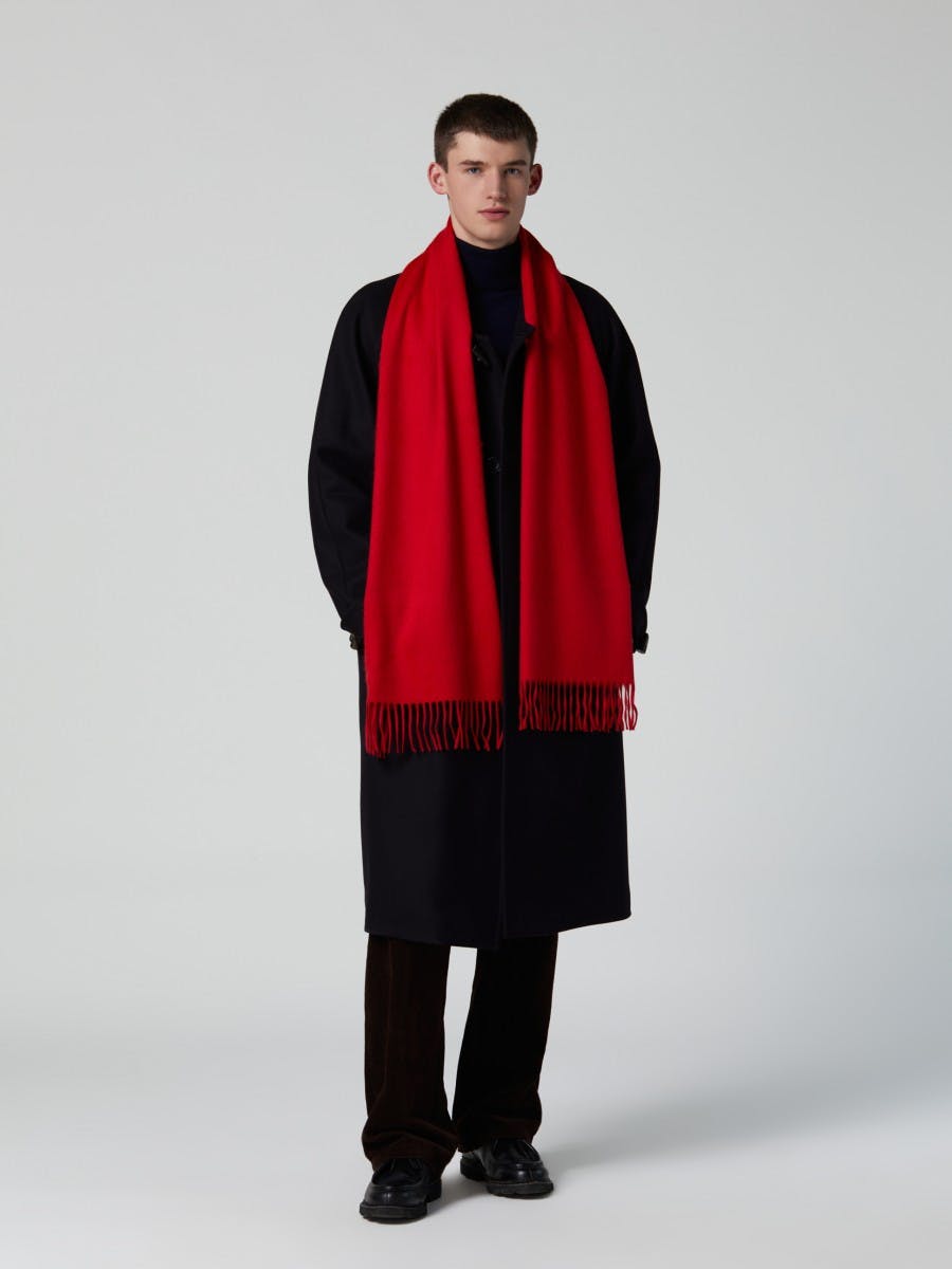 Men's Cashmere Oversized Scarf in Red