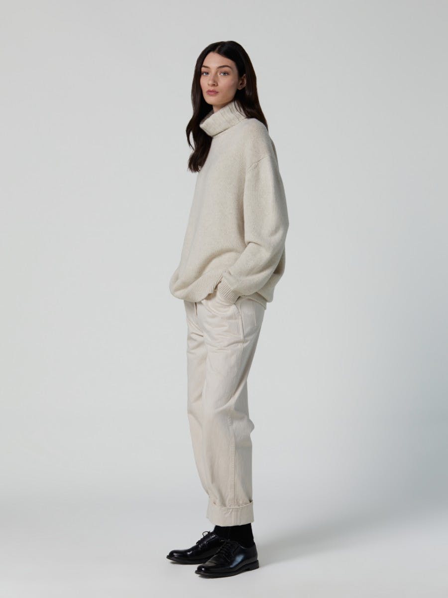 Women's Blonde Undyed Sophia Cashmere Roll Collar | Begg x Co