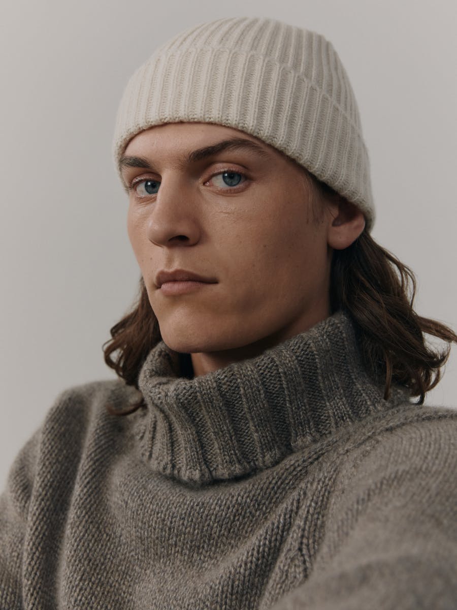 Mens Natural Knitted Cashmere Beanie Hat | Begg x Co