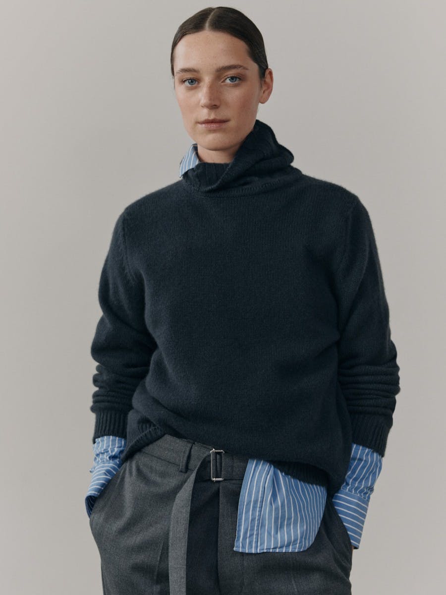 Womens Carey Cashmere Roll Collar Sweater Siberian Grey | Begg x Co