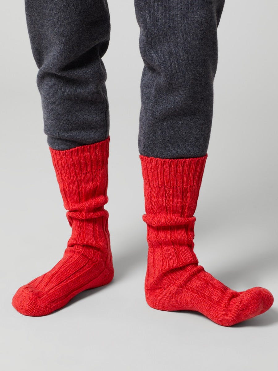 Womens Lounge Cashmere Socks Crimson | Begg x Co