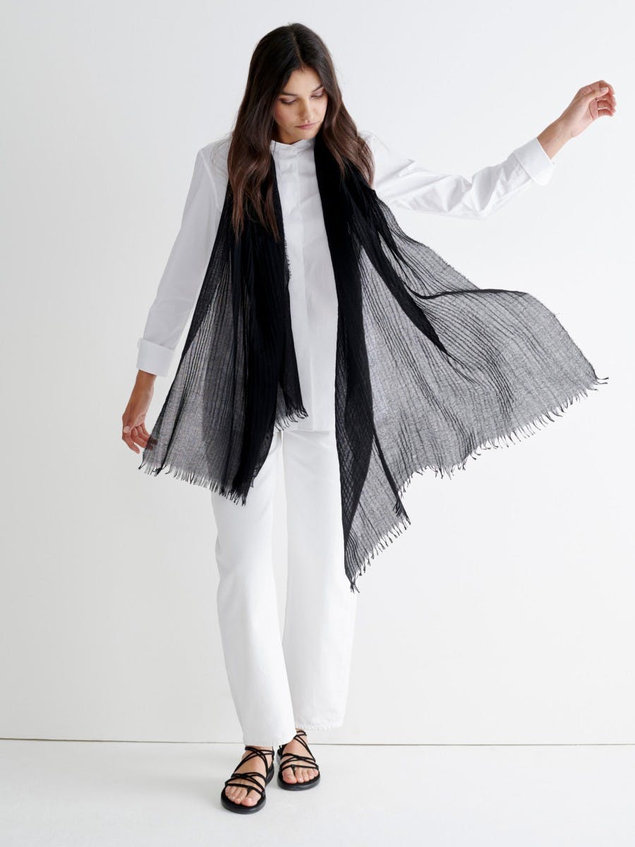 Staffa Womens Cashmere Silk Scarf Black | Begg x Co