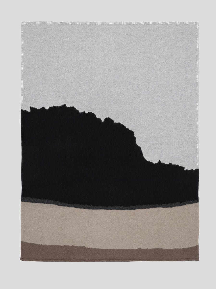 Valatzu Sanna Bay Lambswool Cashmere Blanket Dark Natural | Begg x Co