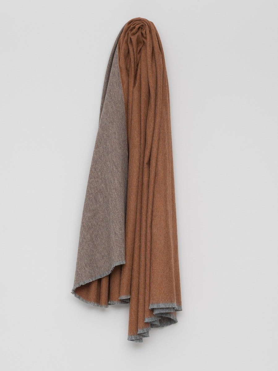 Vale Reversible Lambswool Cashmere Throw Flannel Sienna | Begg x Co