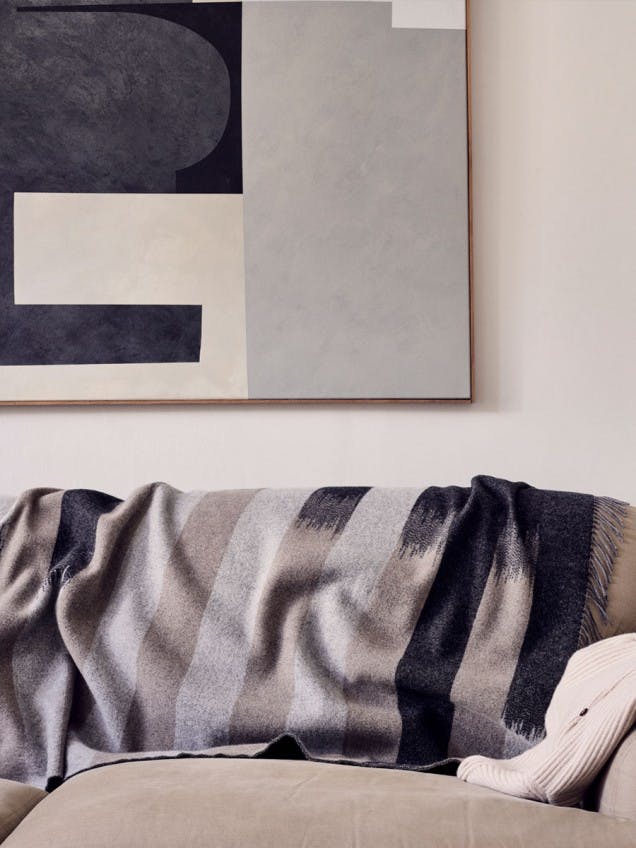 Strath Ikat Stripe Lambswool Cashmere Throw Monochrome Detail | Begg x Co